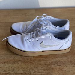White Nikes 