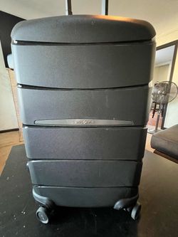 Black Samsonite Outline Pro - Carry on luggage
