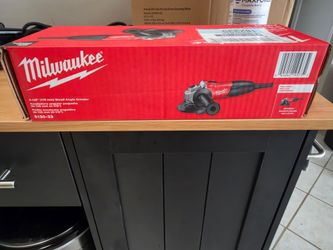 Milwaukee Angle Grinder