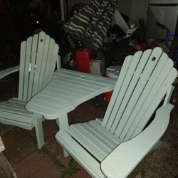 Wood Chairs With Huge Umbrella 