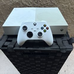 Xbox One S
