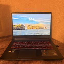 MSI Gaming Laptop GTX 1660 Ti / i5 / 16GB RAM / 512GB SSD / 120Hz