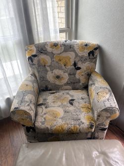 Oversized chair