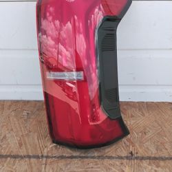 2024-2026 Toyota Tacoma Rear Led Taillight 