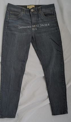 Womens Democracy AB Technology 12 Denim Blue Jeans 34x28 Rise 10.5 Body Shaping.
The tag B1304XXBX refers to a highly popular style of Democracy "Ab