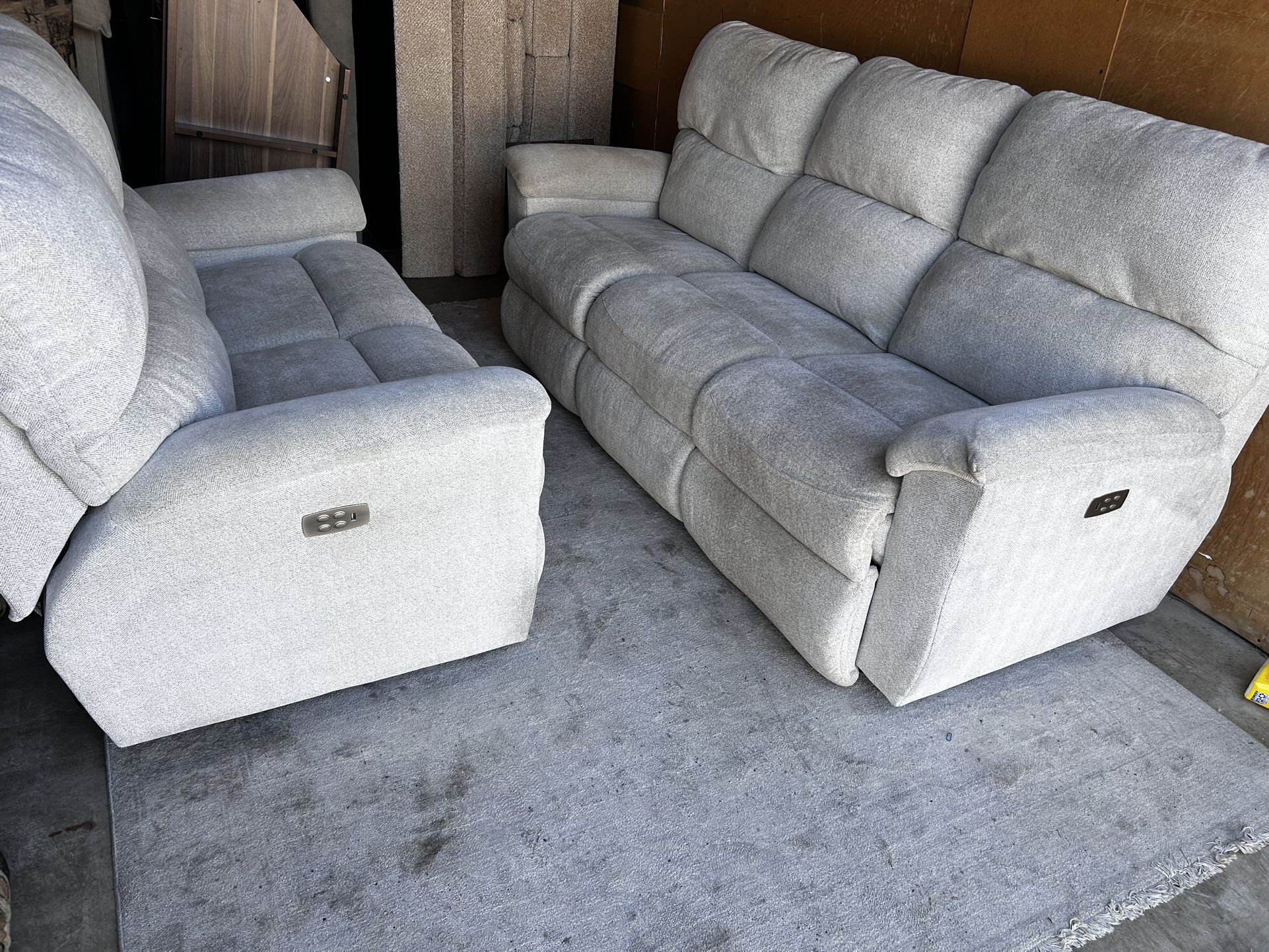 Lazy Boy Living Room Set $$ $699 $$
