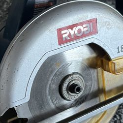 Royal Tools Need Battery And Charger 