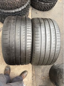 2 tires 315-30-22 Yokohama good condition $140 for both Mounted And Balanced