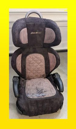 [[ FREE ]]  --- Kids Booster seat / car seat