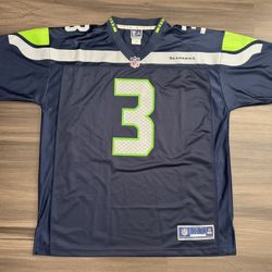 NFL Pro Line Seattle Seahawks Russel Wilson #3 Home Jersey Men’s XL