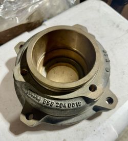 Genuine DETROIT DIESEL BEARING HOUSING