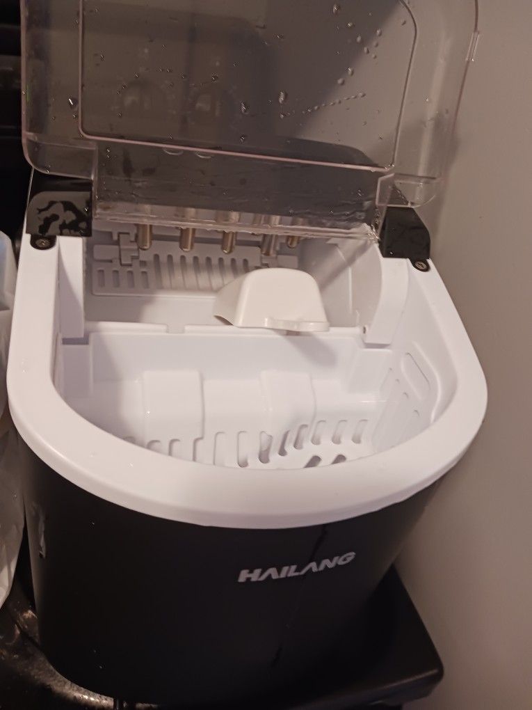 Personal Ice Maker