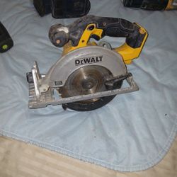 DeWalt Skillsaw