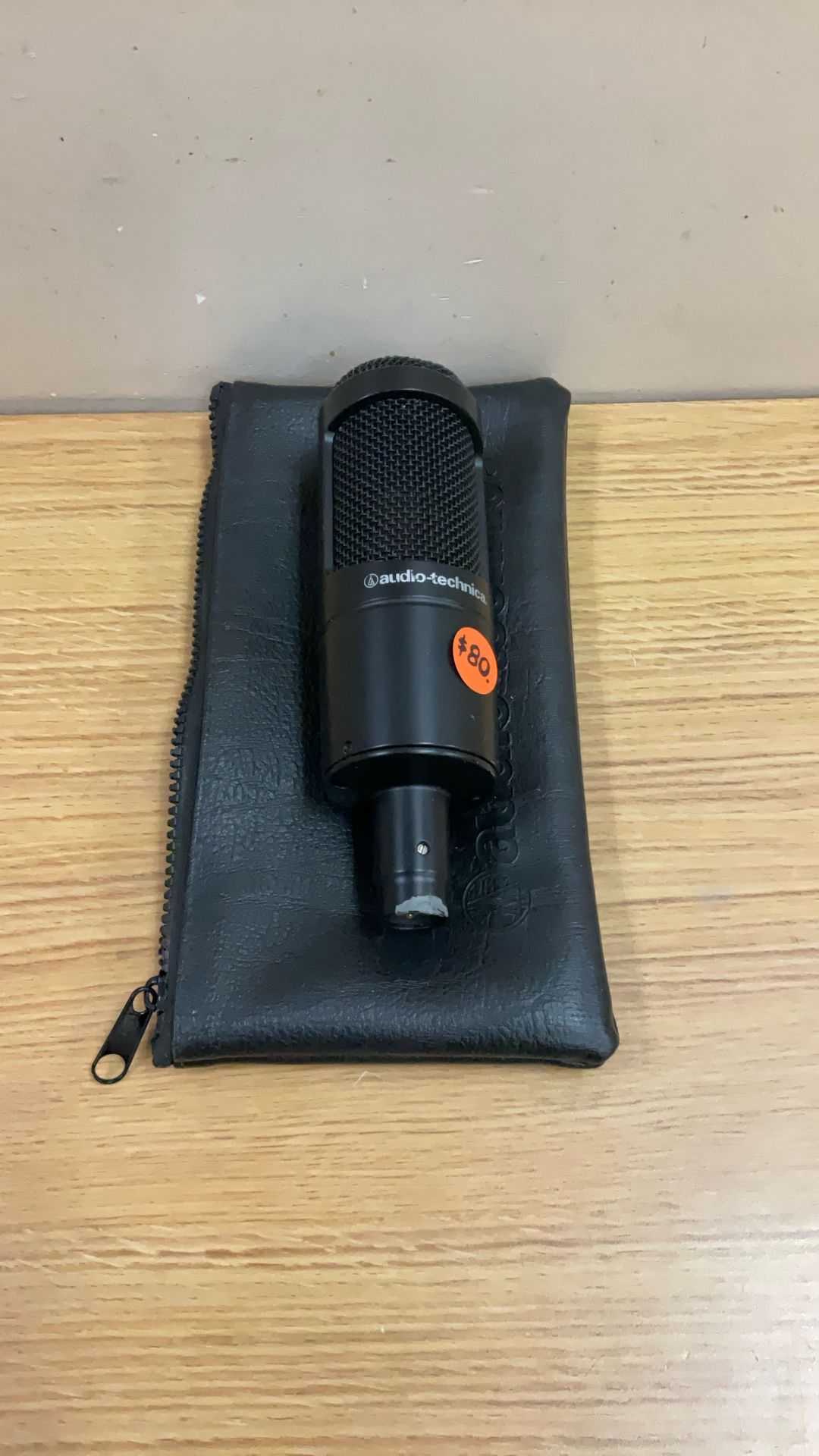 AUDIO-TECHNICA AT2035 CARDIOID CAPACITOR MICROPHONE.