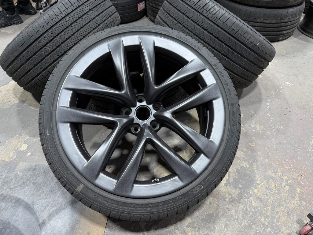 FREE DELIVERY 4 OEM USED 2024 21” TESLA MODEL S PLAID ARACHNID WHEELS TPMS GOODYEAR A/S TIRES