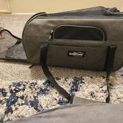 EliteField Soft-Sided Airline-Approved Dog & Cat Carrier Bag, Charcoal Gray, 19-in