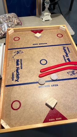 table knock hockey