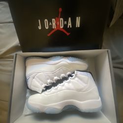 Jordan 11 Legend Blue