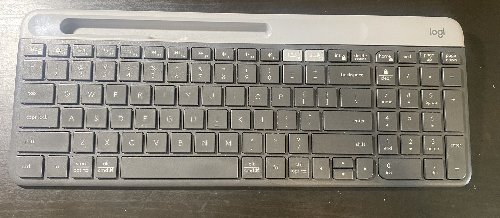 Logitech wireless Keyboard K585