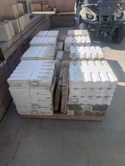 Travertine tile 16x16