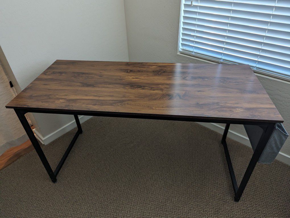  Wooden Desk