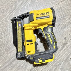 DEWALT Atomic Compact 20V MAX Brushless Cordless 23 Gauge Pin Nailer (Bare Tool)