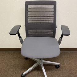 Steelcase Think V2 Fully Adjustable With 3D Knit Back Office Chair 