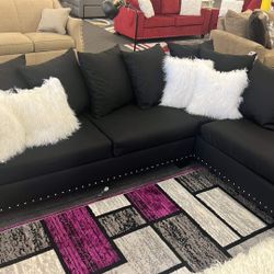 Black Linen Sectional $799 OR $42 Down Payment!! AS-IS! 🤩Showroom item!