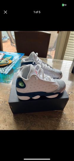 Air jordan 13 retro french blue size 4 kids