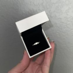Pandora Ring