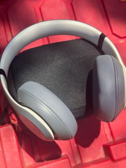 Beats Studio pro