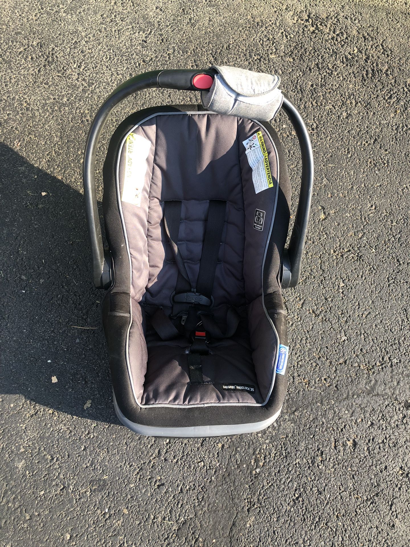 Graco Kids Carrier Car seat With Base