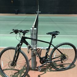 2022 Trek Dual Sport 2 - Hybrid Bike