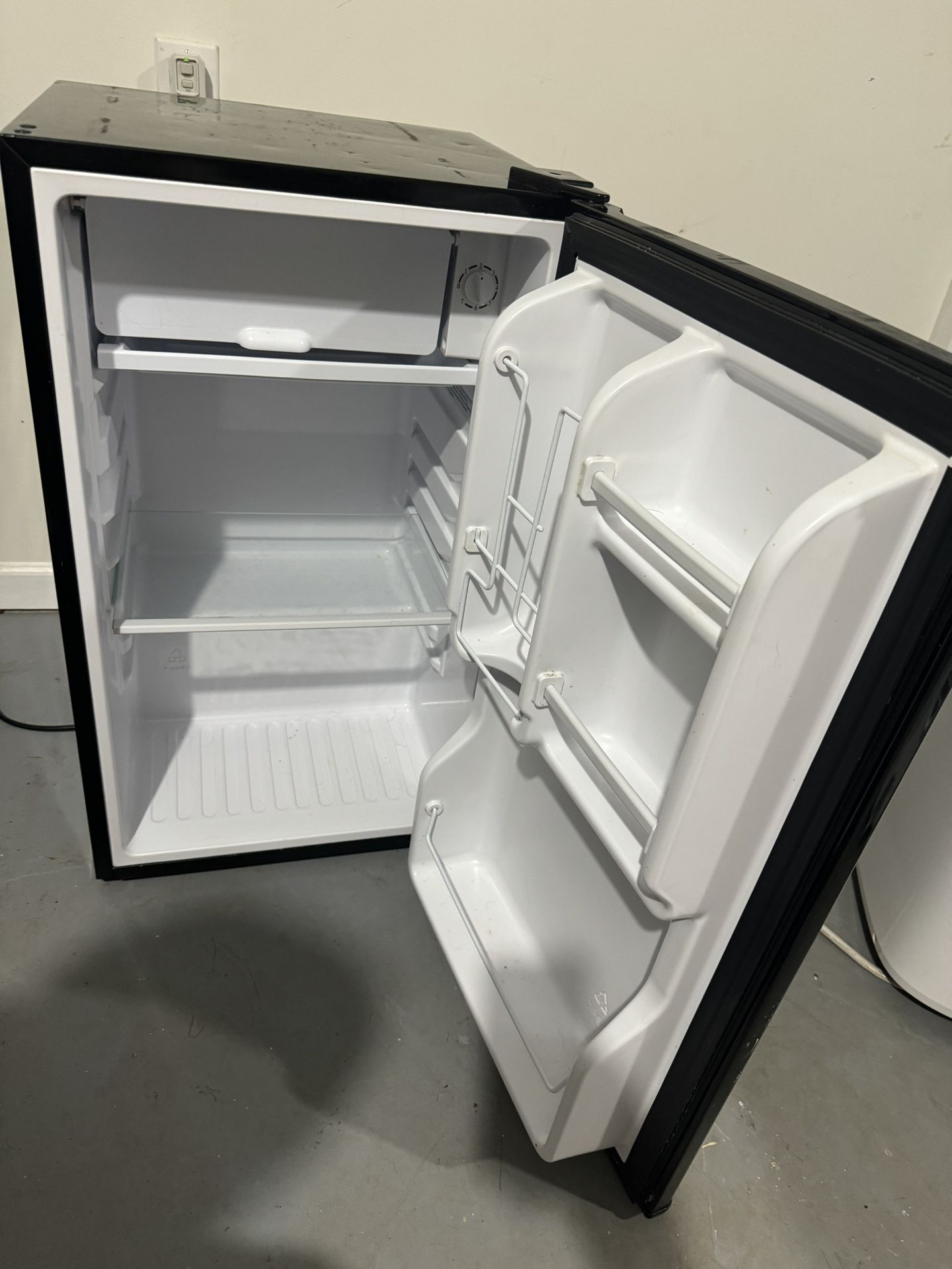 3.5 Cu. Ft. Compact Refrigerator