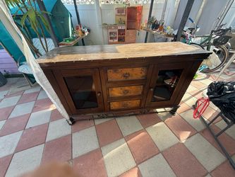TV stand
