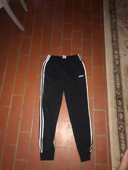 Adidas sweat pants woman’s medium