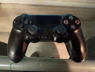 PS4 Controller
