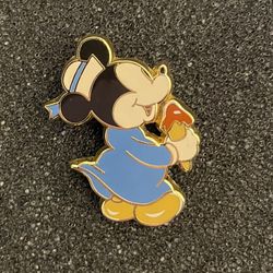 Disney Pin