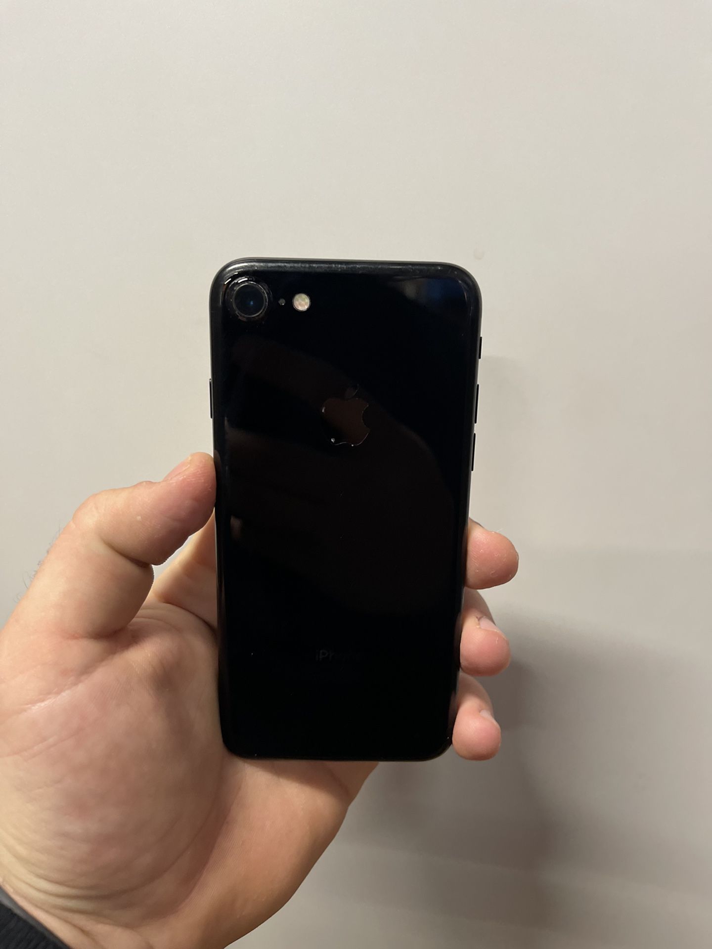 iPhone 8 Unlocked 64gb