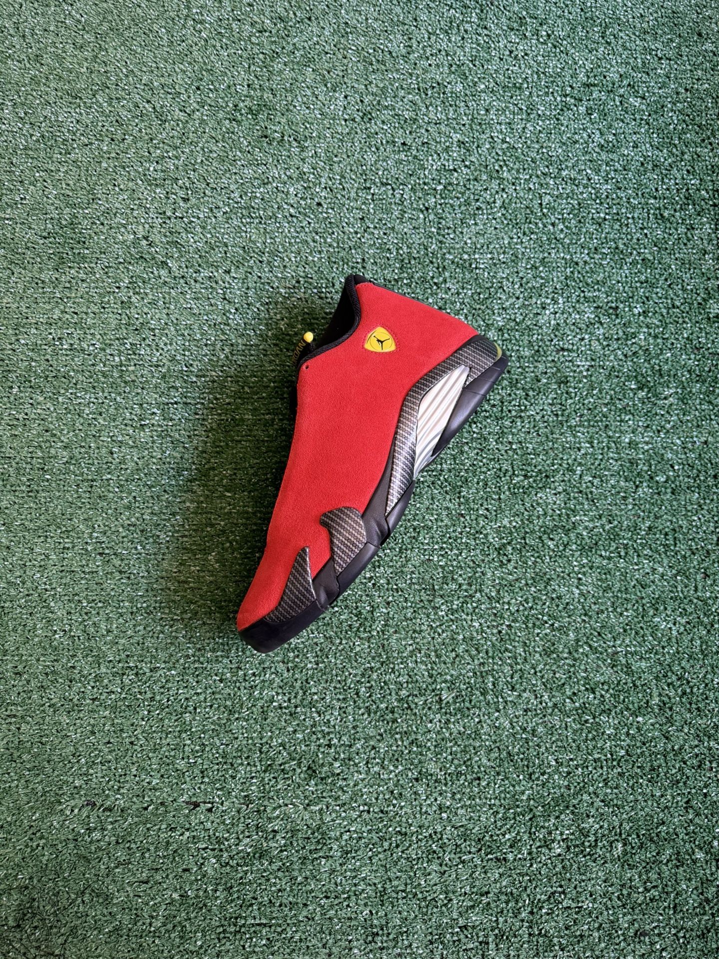 JORDAN 14 ‘FERRARI’