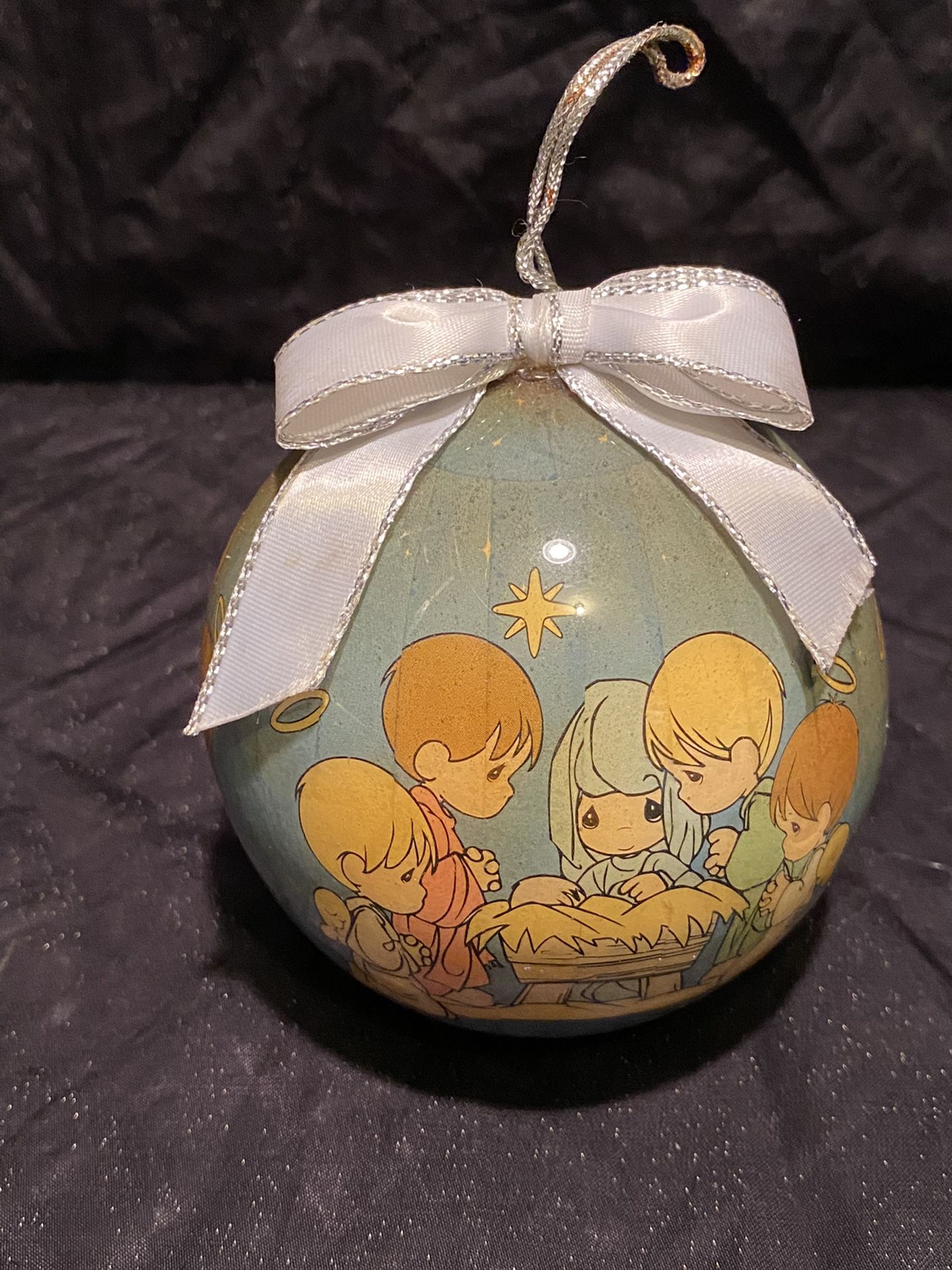 1995 Precious Moments Nativity Christmas Ornament Manger Baby Jesus