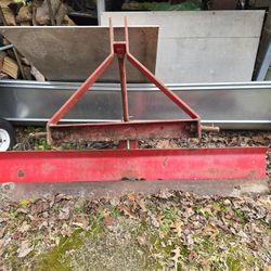 6 FOOT REAR THREE POINT SCRAPER BLADE