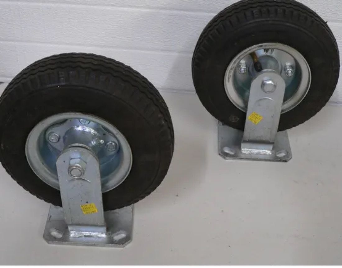 2.80/2.50-4 NHS Cheng Shin PNEUMATIC TIRE WITH WHEEL AND MOUNT BRACKET ASSEMBLY
