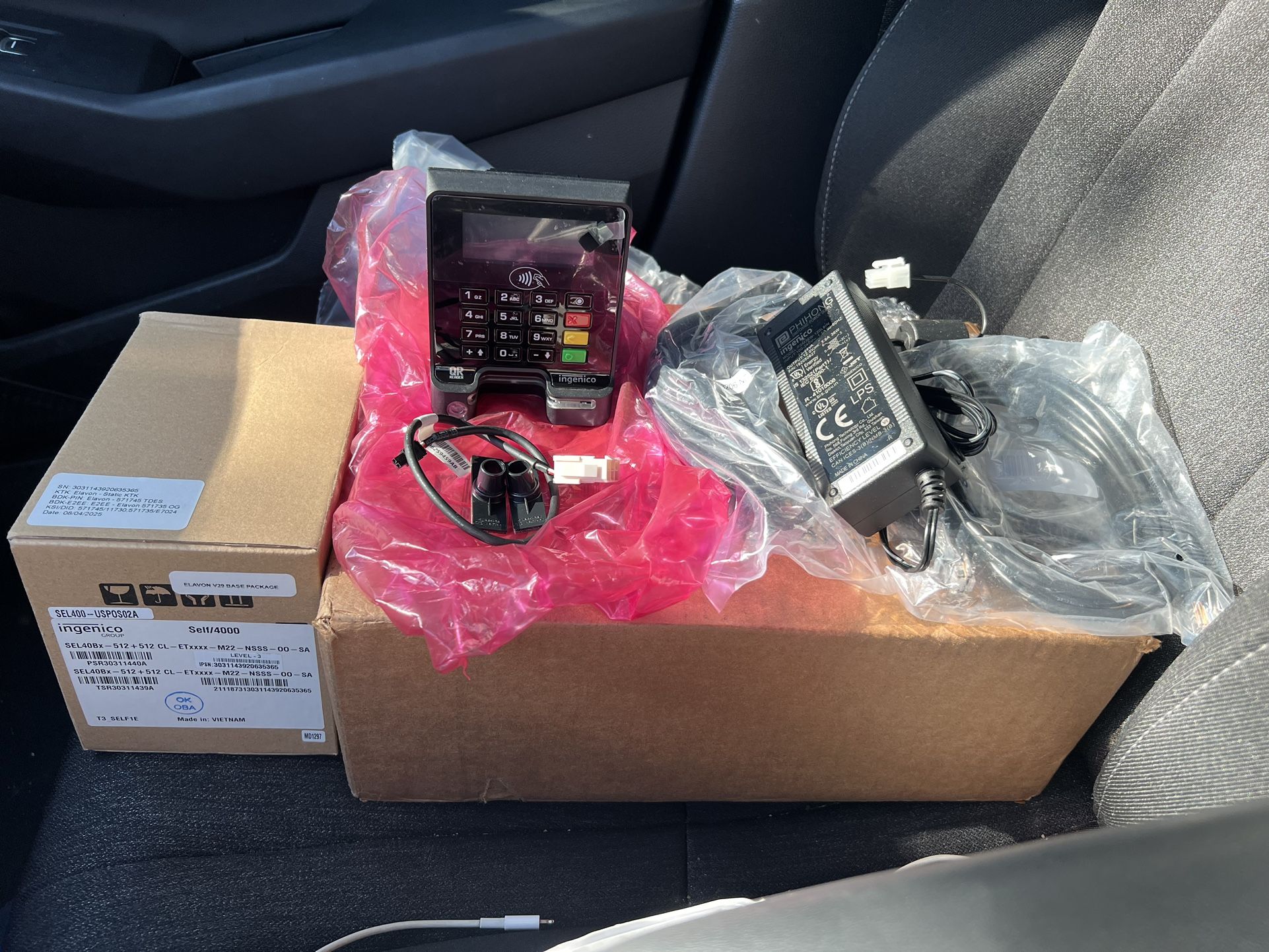 Ingenico Self 4000 Self-Service Terminal