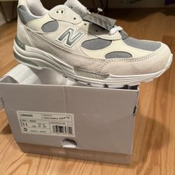 Men’s 922 New Balance Size 11