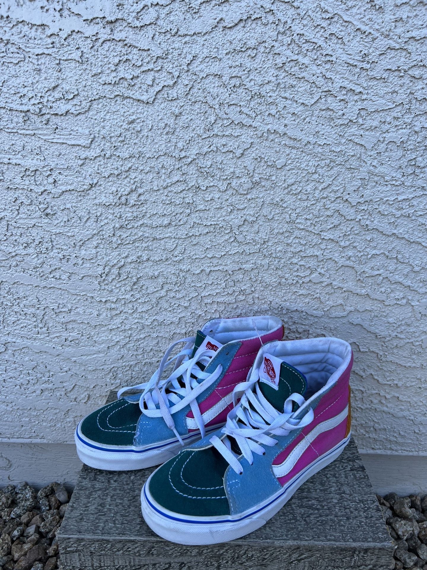VANS World’s #1 Shoes
