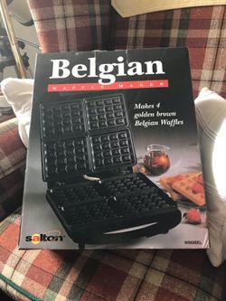 Belgian waffle maker