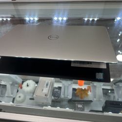 Dell Laptop Xps 9380/ 16 Ram 512 Gb / Like New 