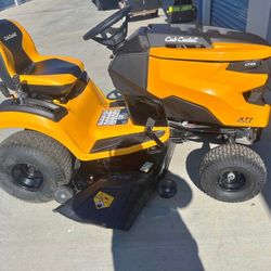 Cub Cadet Lawn Tractor 46 Inch 
