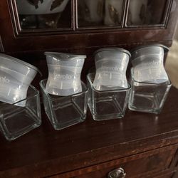 High ball glasses / Ice cubes